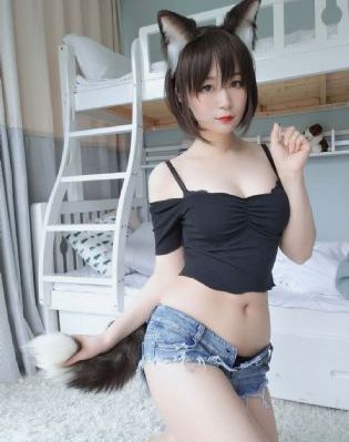 邻居家的阿奈特小姐