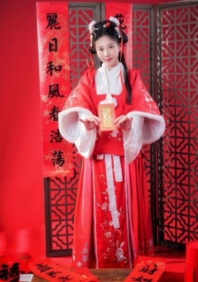 许冠文